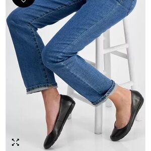 Brand New Women's Elsaa Cushioned Insoles Flats